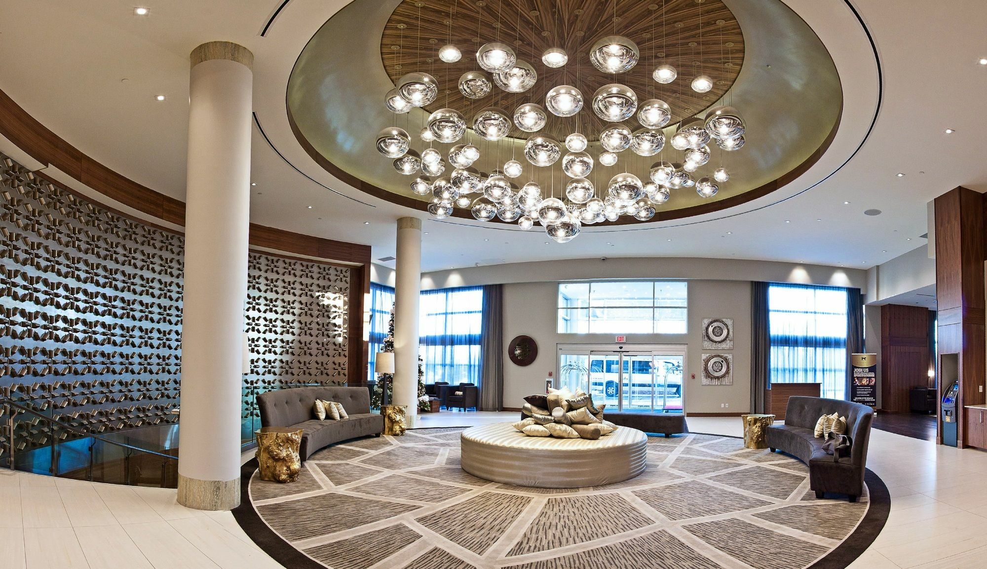 Radisson Hotel & Conference Centre Calgary Airport Exterior foto